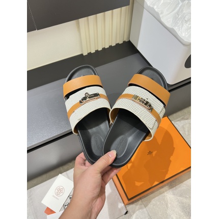 New Arrivals Hermes Slippers For Men in 205670