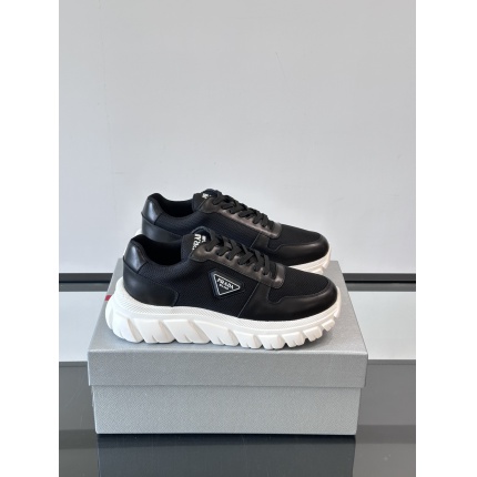 Prada Sneakers For Men in 205717