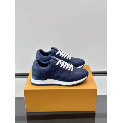 Louis Vuitton Sneakers For Men in 205735