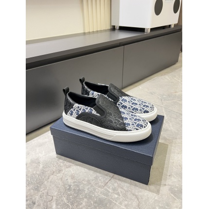 Dior Loafers For Men in 205753