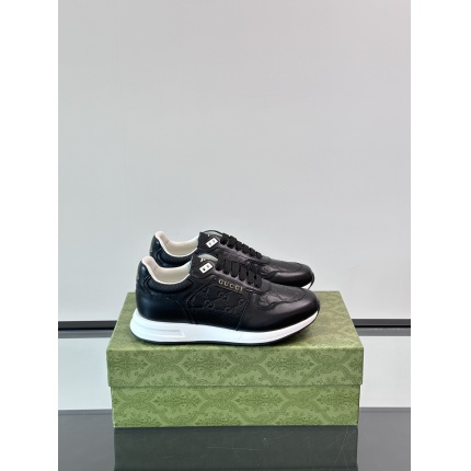 Gucci Casual Shoes For Men in 205766