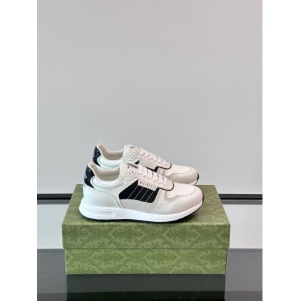 Gucci Casual Shoes For Men in 205770