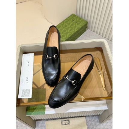 New Arrivals Gucci High quality Dress Shoes For Men in 205786