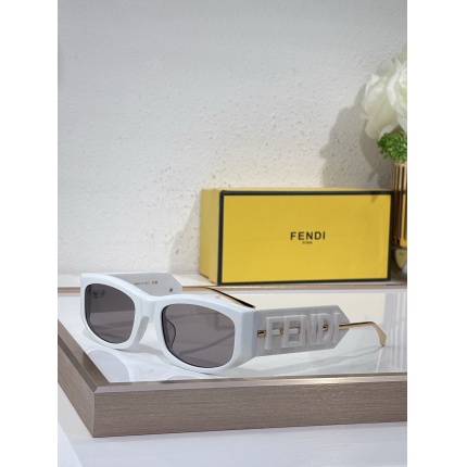 Fendi AAA quality Sunglasses in 205824