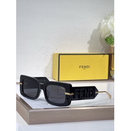Fendi AAA quality Sunglasses in 205829