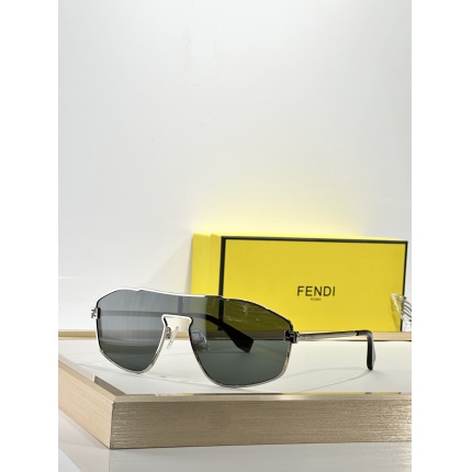 Fendi AAA quality Sunglasses in 205833