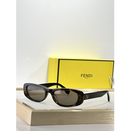 Fendi AAA quality Sunglasses in 205835