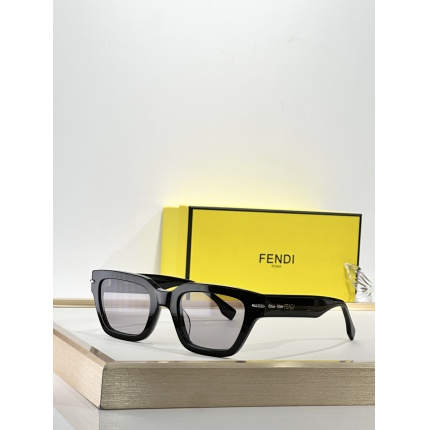 Fendi AAA quality Sunglasses in 205845