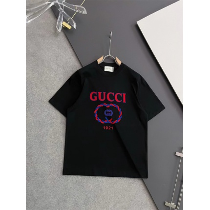 New Arrivals Gucci T-shirts in 205868