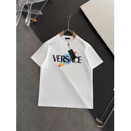 New Arrivals Versace T-shirts in 205874