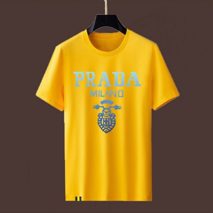 New Arrivals Prada T-shirts in 205911