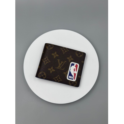 Louis Vuitton AAA Quality Wallets in 205945