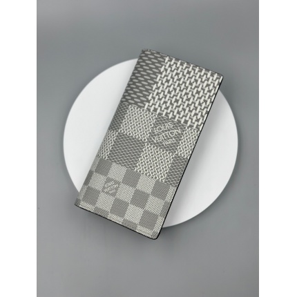 Louis Vuitton AAA Quality Wallets in 205955
