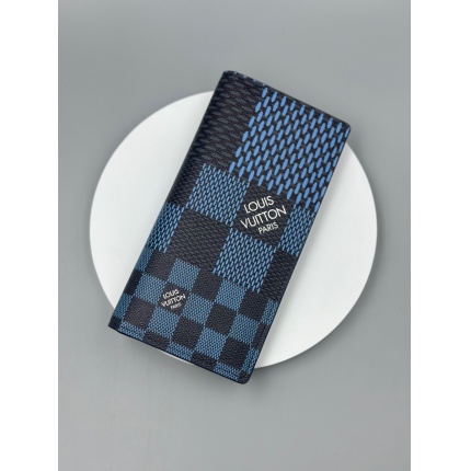 Louis Vuitton AAA Quality Wallets in 205956