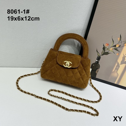 Cheap Chanel Handbags in 206002