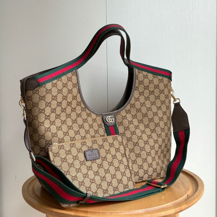 Gucci AAA Quality Hangbags in 206033