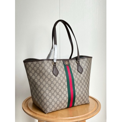 Gucci AAA Quality Handbags in 206040