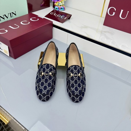 New Arrivals High quality Gucci Loafers For Women in 206055