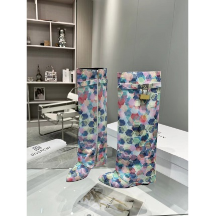 Givenchy Boots For Women in 206207