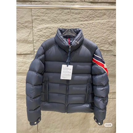 Moncle Thick Coats For Men in 206228