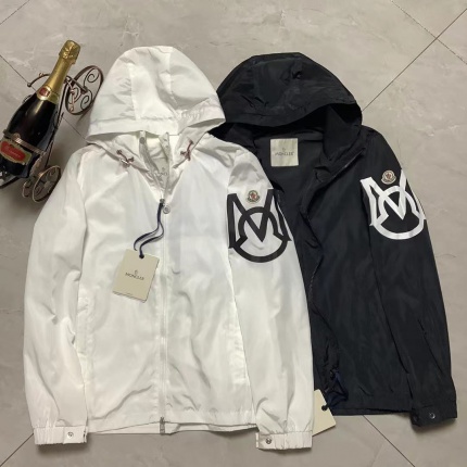 Moncle Thin Jackets For Men in 206241