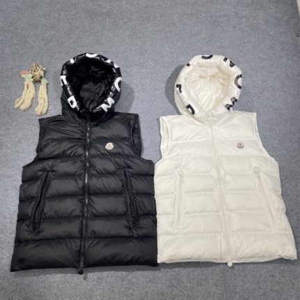 Moncle Thick Coats For Men in 206277