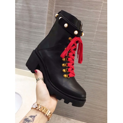 Gucci Boots For Women in 206316