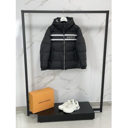 Gucci Winter Warm Coats For Men in 206440