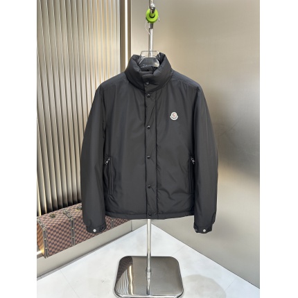 New Arrivals Moncler Dowm Coats For Men in 206462