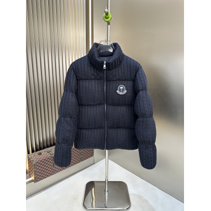 New Arrivals Moncler Dowm Coats For Men in 206469