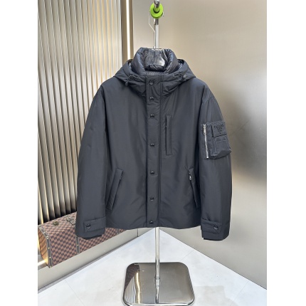New Arrivals Prada Dowm Coats For Men in 206471
