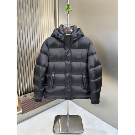 New Arrivals Fendi Dowm Coats For Men in 206474