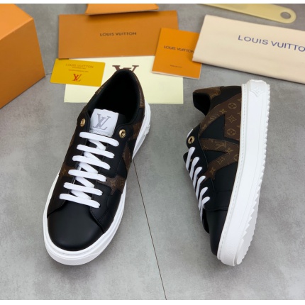 Louis Vuitton Sneakers for women in 206493