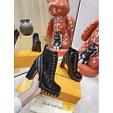 Louis Vuitton Boots For Women in 206347