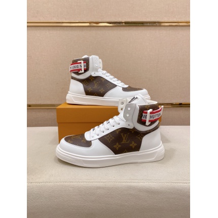 Louis Vuitton Boots For Men in 206615