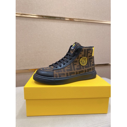 New Arrivals Fendi Top sneakers For Men in 206625