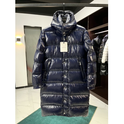 Moncle Thick Coats For Men in 206637