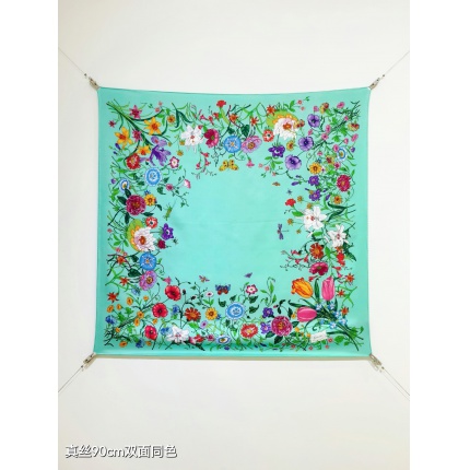 New Arrivals High quality Gucci Silk Scarf in 206666