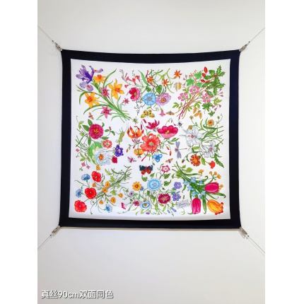 New Arrivals High quality Gucci Silk Scarf in 206673
