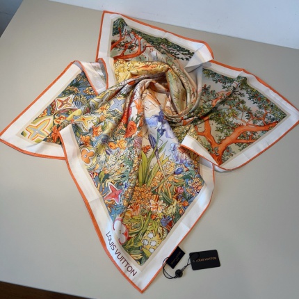 New Arrivals High quality Louis Vuitton Silk Scarf in 206700