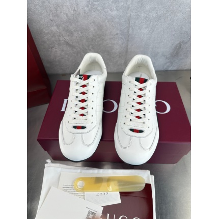 Gucci Casual Shoes For Men in 206729