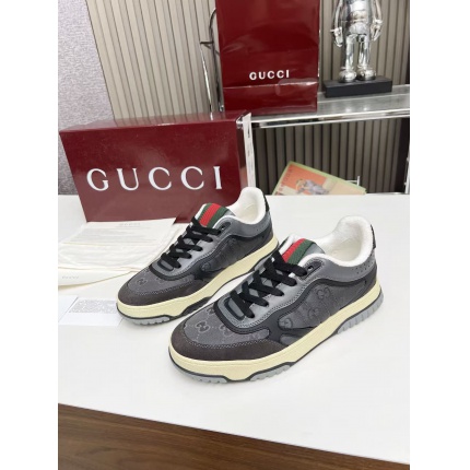 Gucci Sneakers For Men in 206752