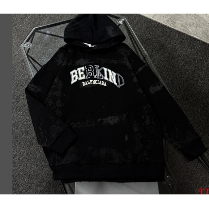 Balenciaga Hoodies for Men in 206798