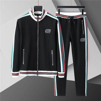 Gucci Tracksuits for Men in 206800