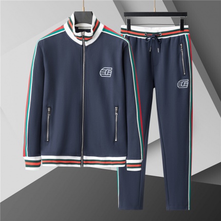 Gucci Tracksuits for Men in 206801
