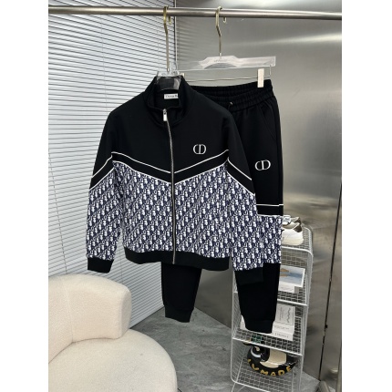 New Arrivals Dior Tracksuits For Men in 206830