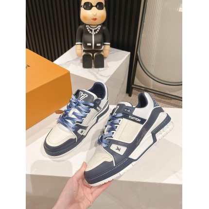 Top quality Louis Vuitton Trainer Sneakers in 206839