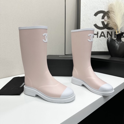 Chanel Boots For Women in 206959