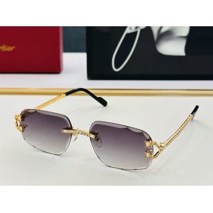 Cartier AAA Quality Sunglasses in 207001