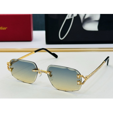 Cartier AAA Quality Sunglasses in 207003